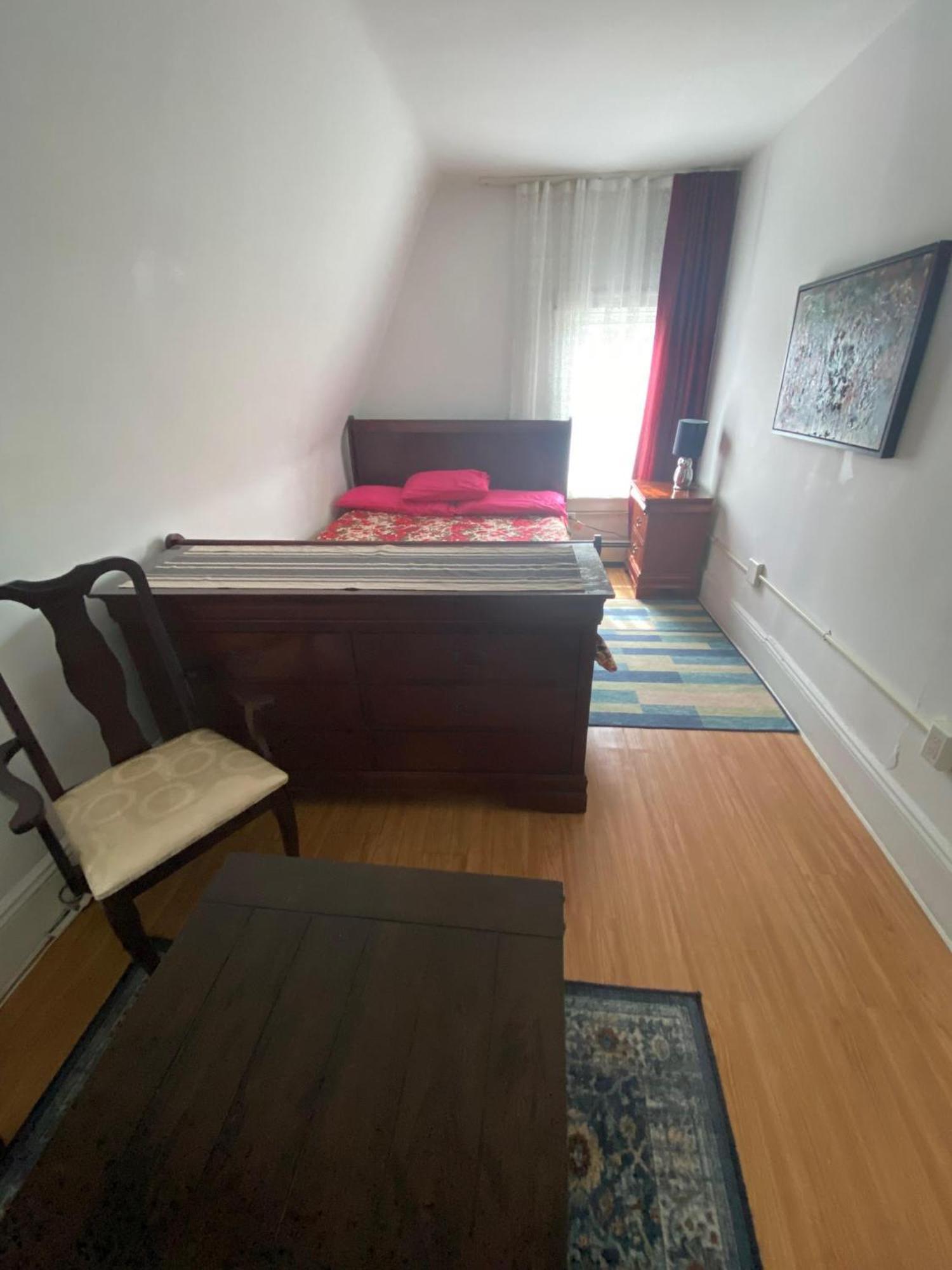 Classical American Homestay House Нью-Йорк Екстер'єр фото